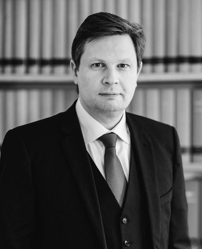 Breiter Ponzer Rechtsanwälte | RA Florian Hitzelberger